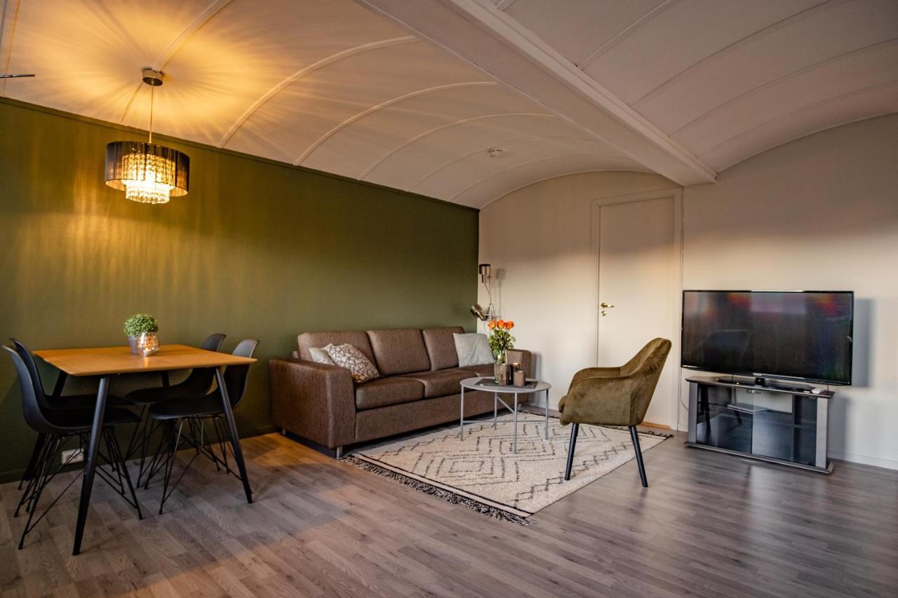 Skagi Bed & Lodge Skaland Extérieur photo